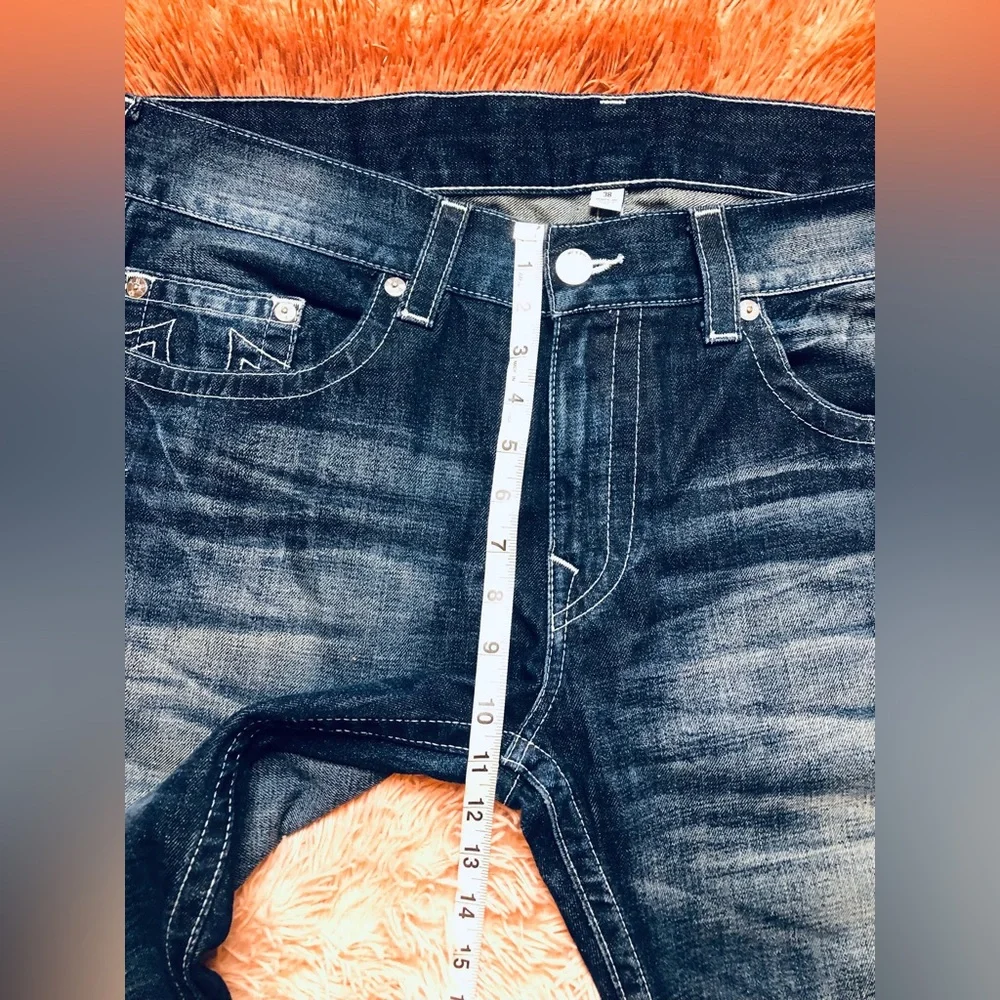 True Religion Straight Leg Men’s Dark Wash Denim/Jean. Size 38